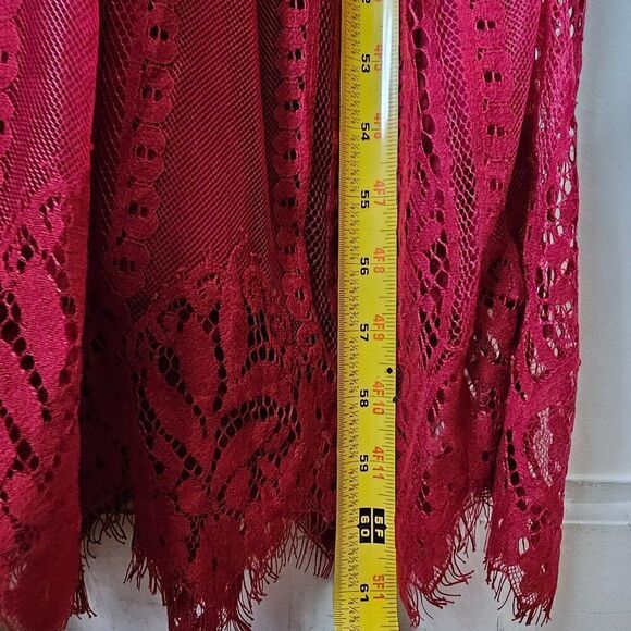 EUC DEEP RED V NECK LACE WEDDING PARTY MAXI DRESS SIZE MEDIUM - Picture 16 of 16